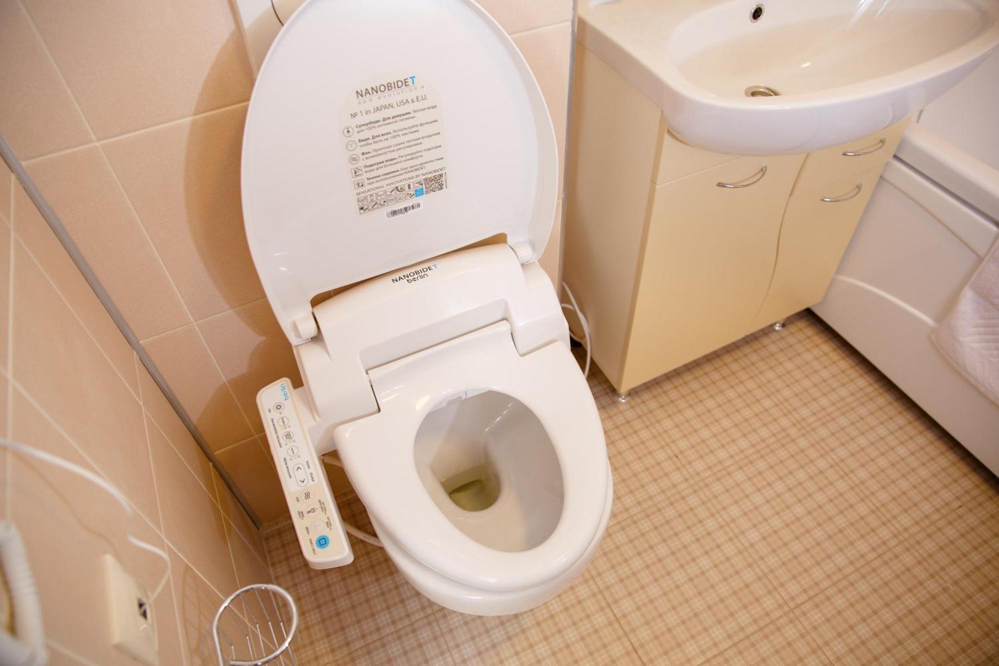 Apart-Hotel Vegus Uralsk Dış mekan fotoğraf