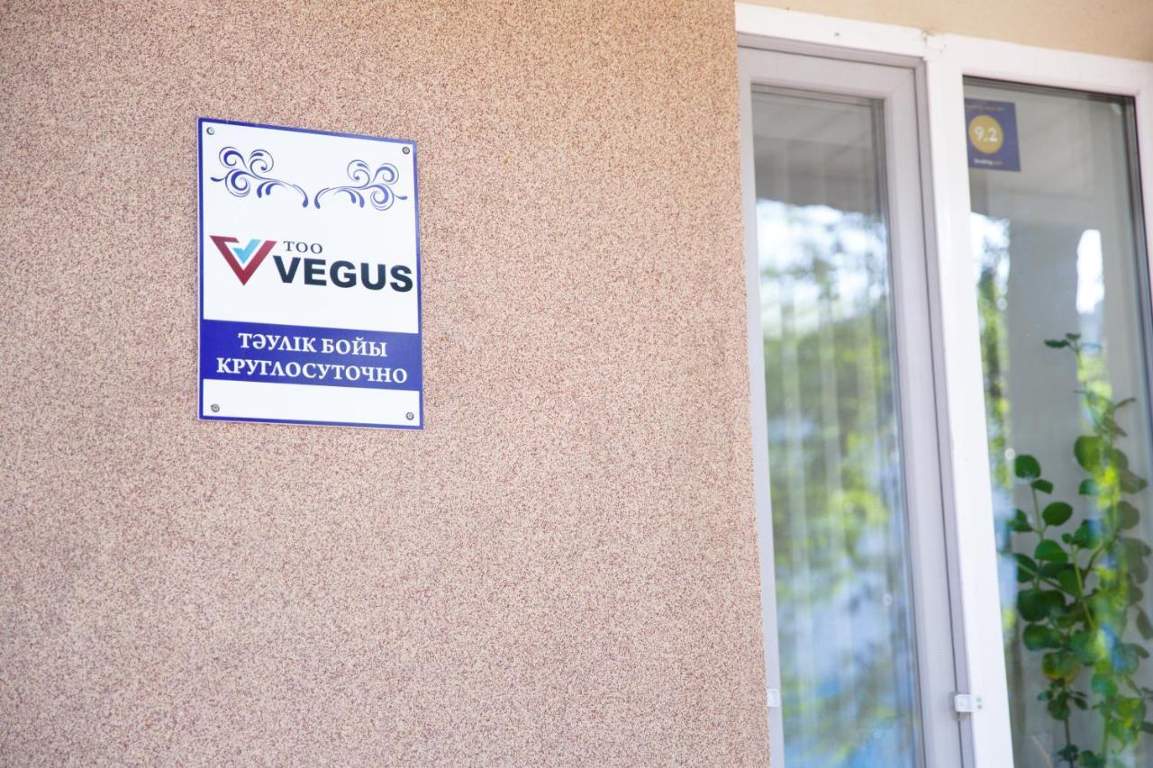 Apart-Hotel Vegus Uralsk Dış mekan fotoğraf
