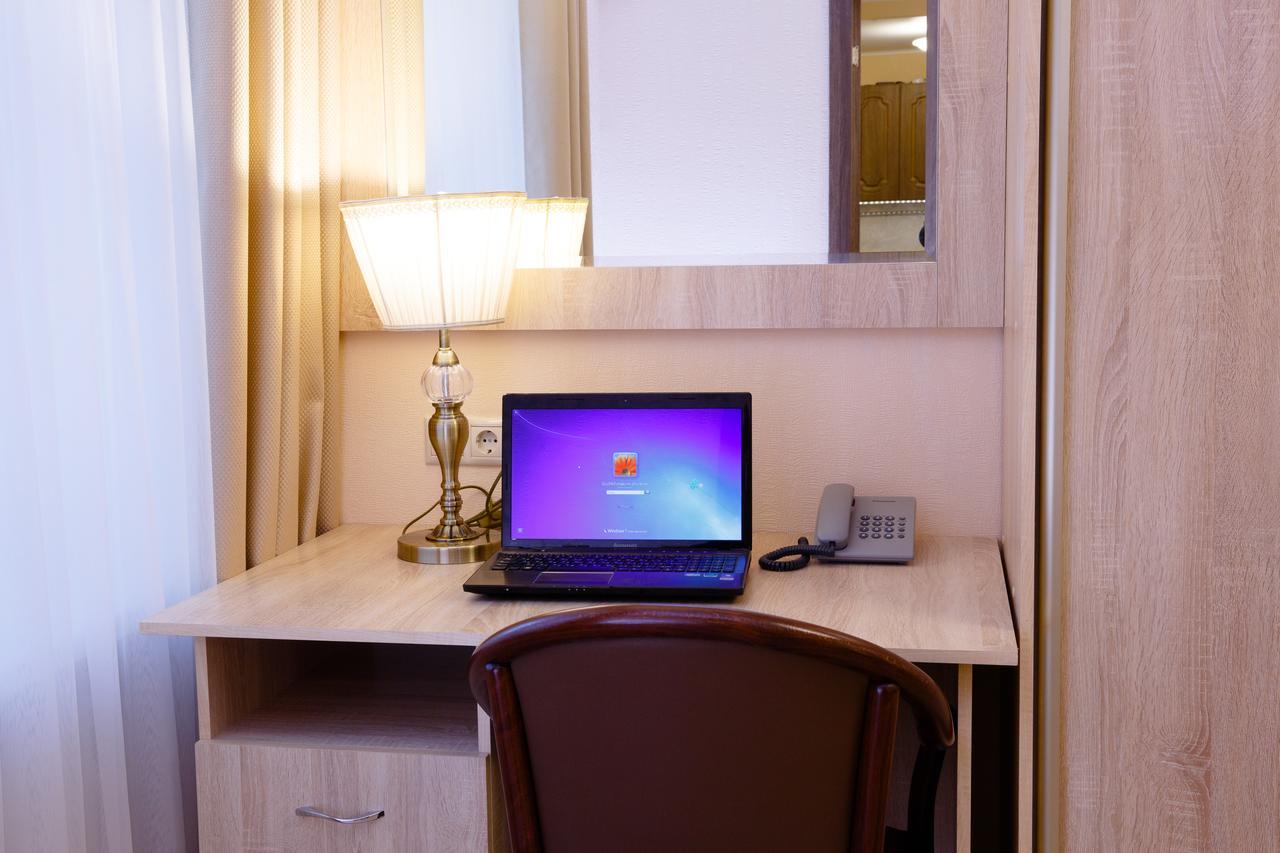 Apart-Hotel Vegus Uralsk Dış mekan fotoğraf